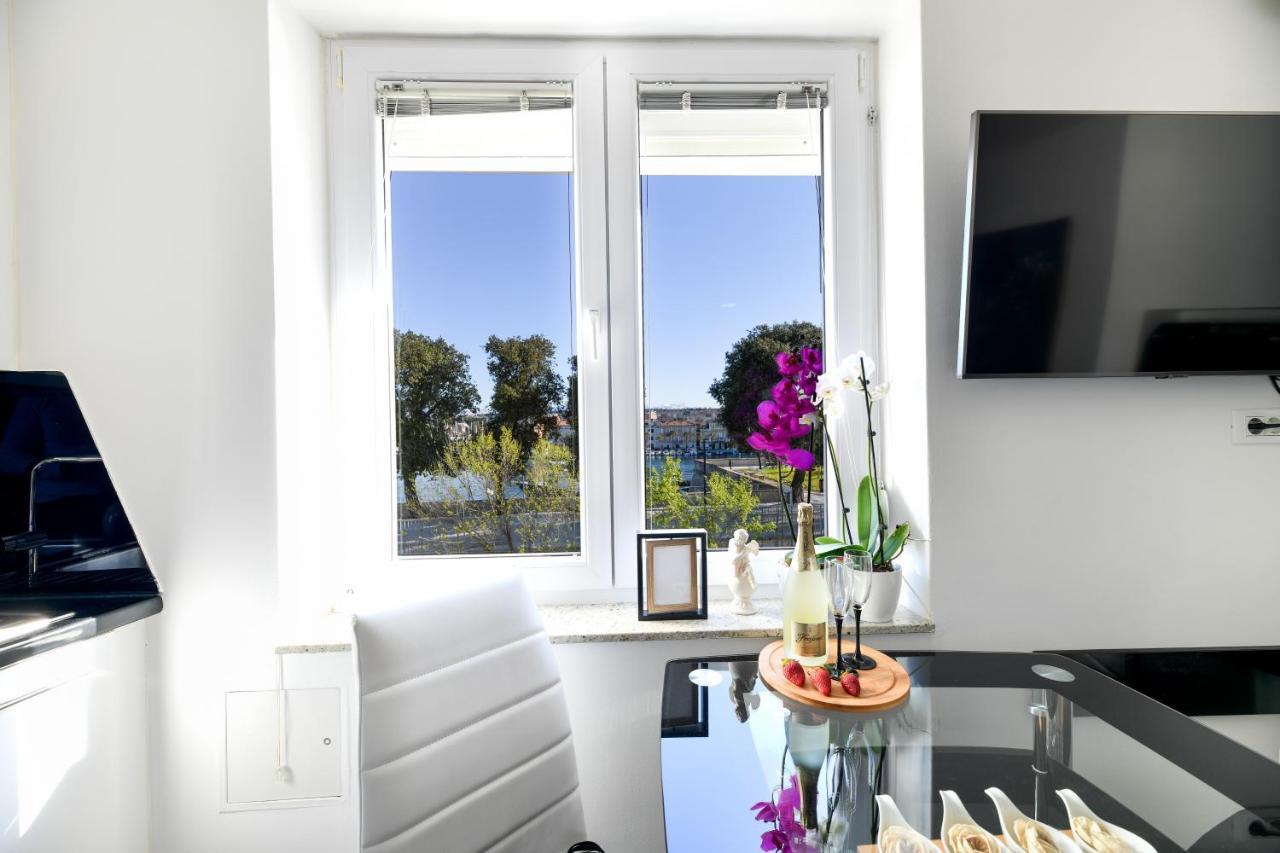 Lauris Luxury Apartment ซาดาร์ ภายนอก รูปภาพ