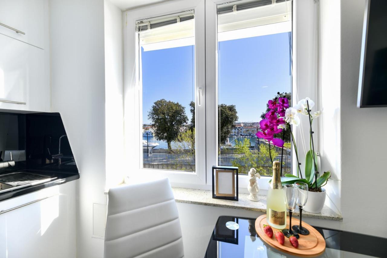 Lauris Luxury Apartment ซาดาร์ ภายนอก รูปภาพ